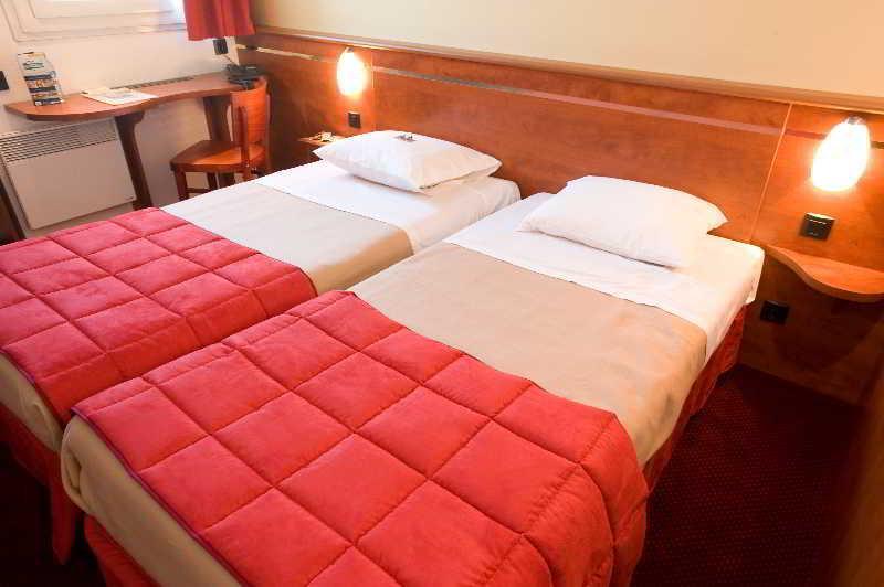 Brit Hotel Bordeaux Aeroport - Le Soretel Merignac  Ngoại thất bức ảnh