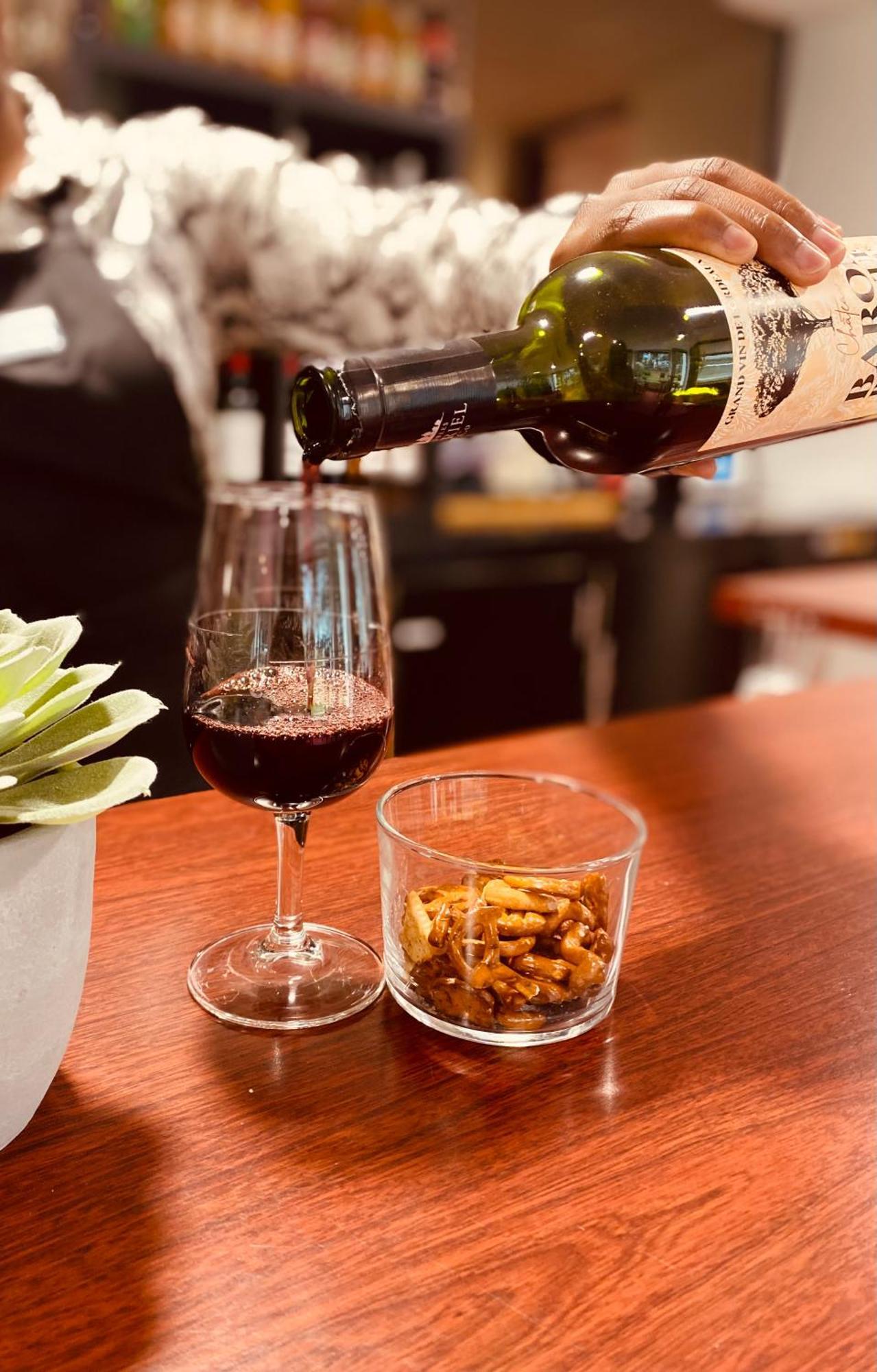 Brit Hotel Bordeaux Aeroport - Le Soretel Merignac  Ngoại thất bức ảnh