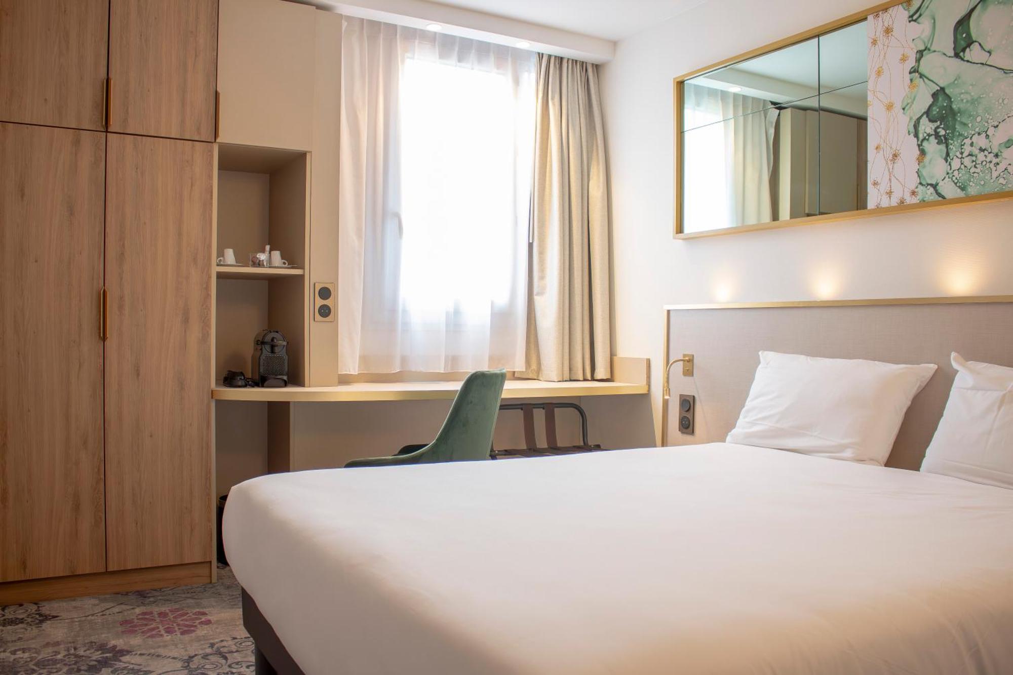 Brit Hotel Bordeaux Aeroport - Le Soretel Merignac  Ngoại thất bức ảnh