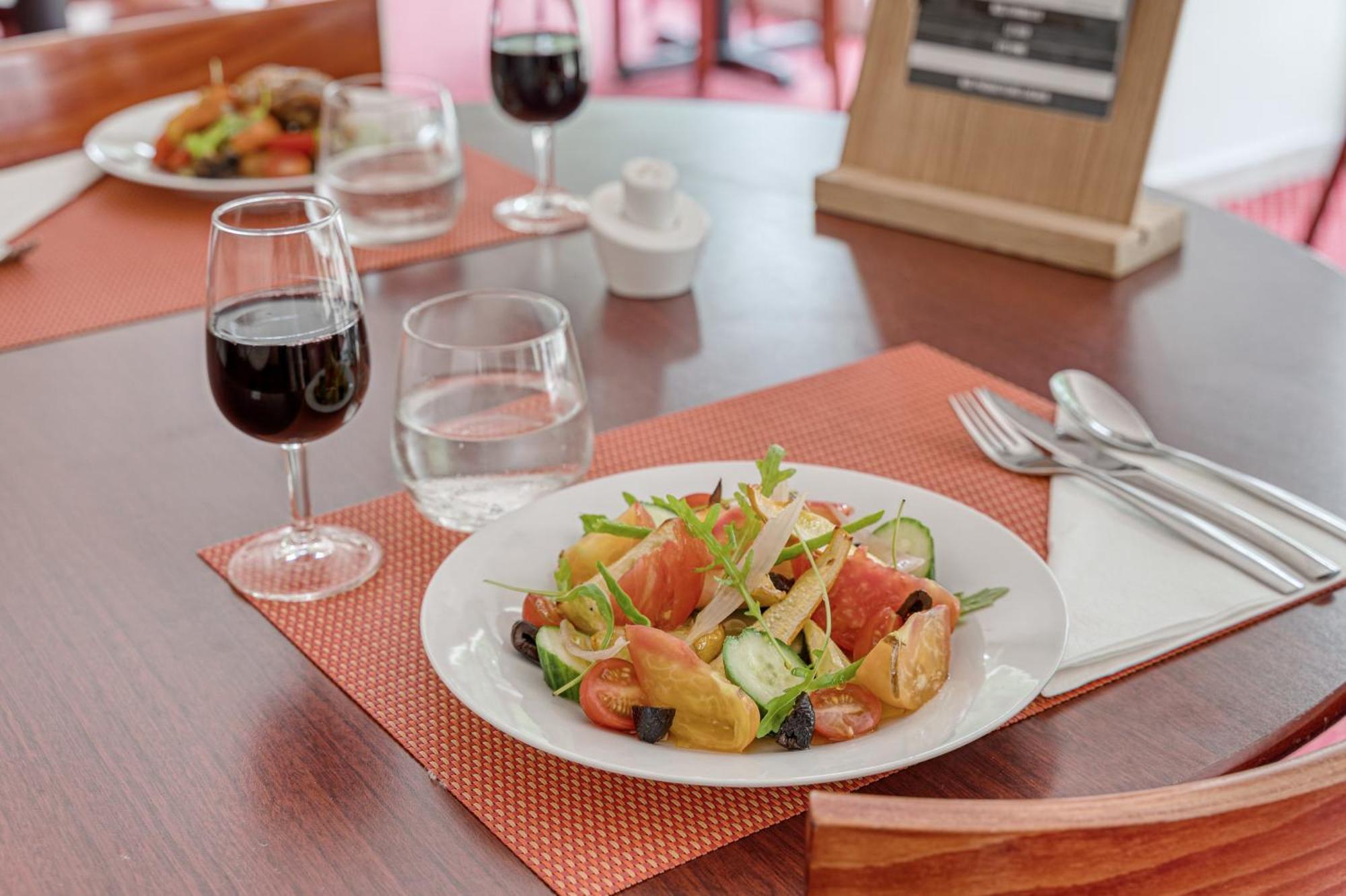 Brit Hotel Bordeaux Aeroport - Le Soretel Merignac  Ngoại thất bức ảnh
