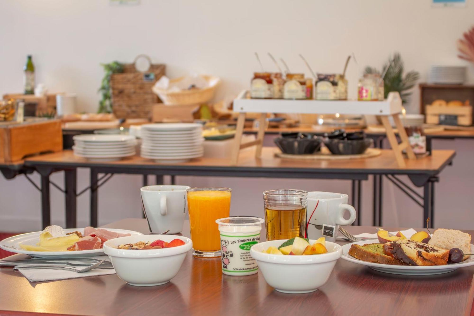 Brit Hotel Bordeaux Aeroport - Le Soretel Merignac  Ngoại thất bức ảnh