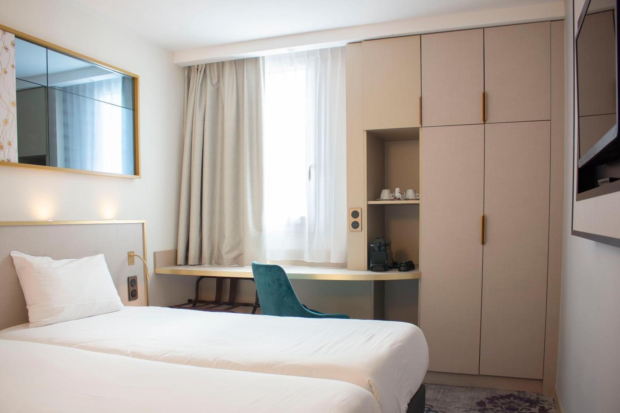 Brit Hotel Bordeaux Aeroport - Le Soretel Merignac  Ngoại thất bức ảnh