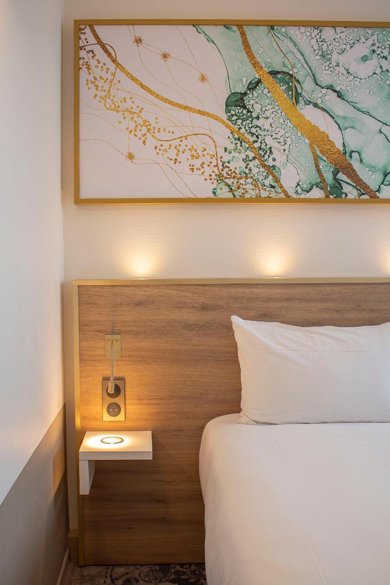 Brit Hotel Bordeaux Aeroport - Le Soretel Merignac  Ngoại thất bức ảnh